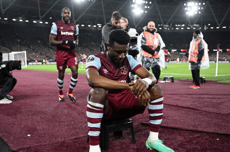 传闻：枪手、蓝军、红军、曼联和拜仁与卡马文加联系在一起